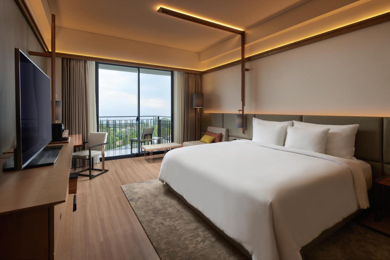 The Gaia Hotel Bandung Lembang Phòng bức ảnh